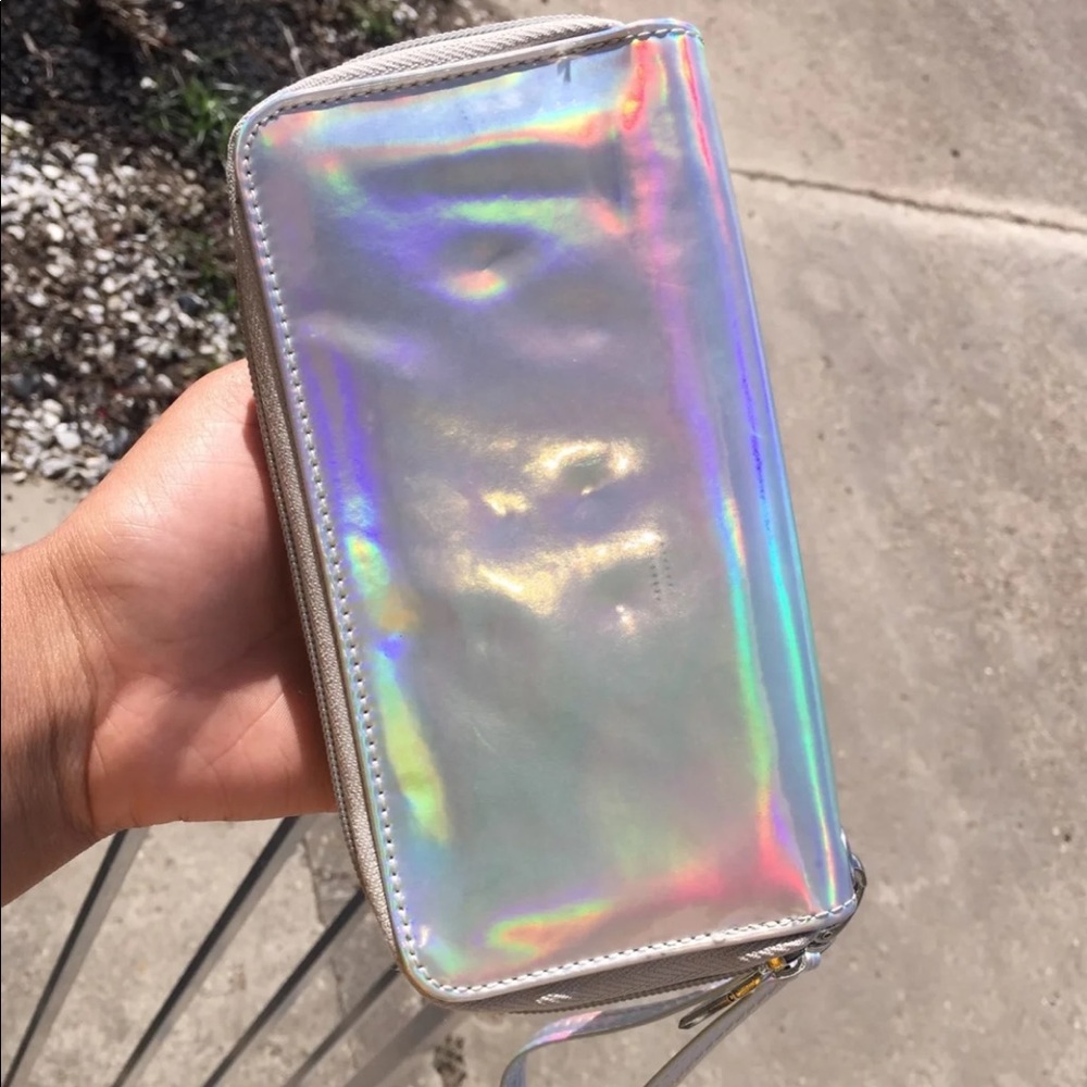 METALLIC WALLET